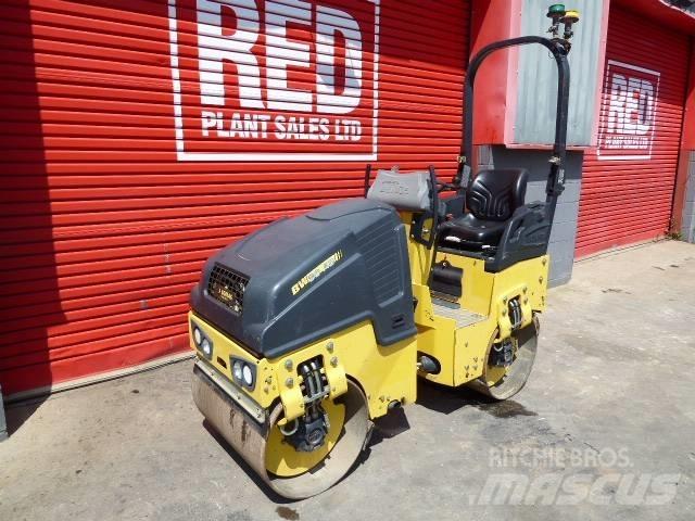Bomag BW 80 AD-5 Rodillos de doble tambor