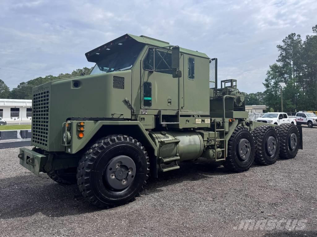 Oshkosh M1070 Cabezas tractoras