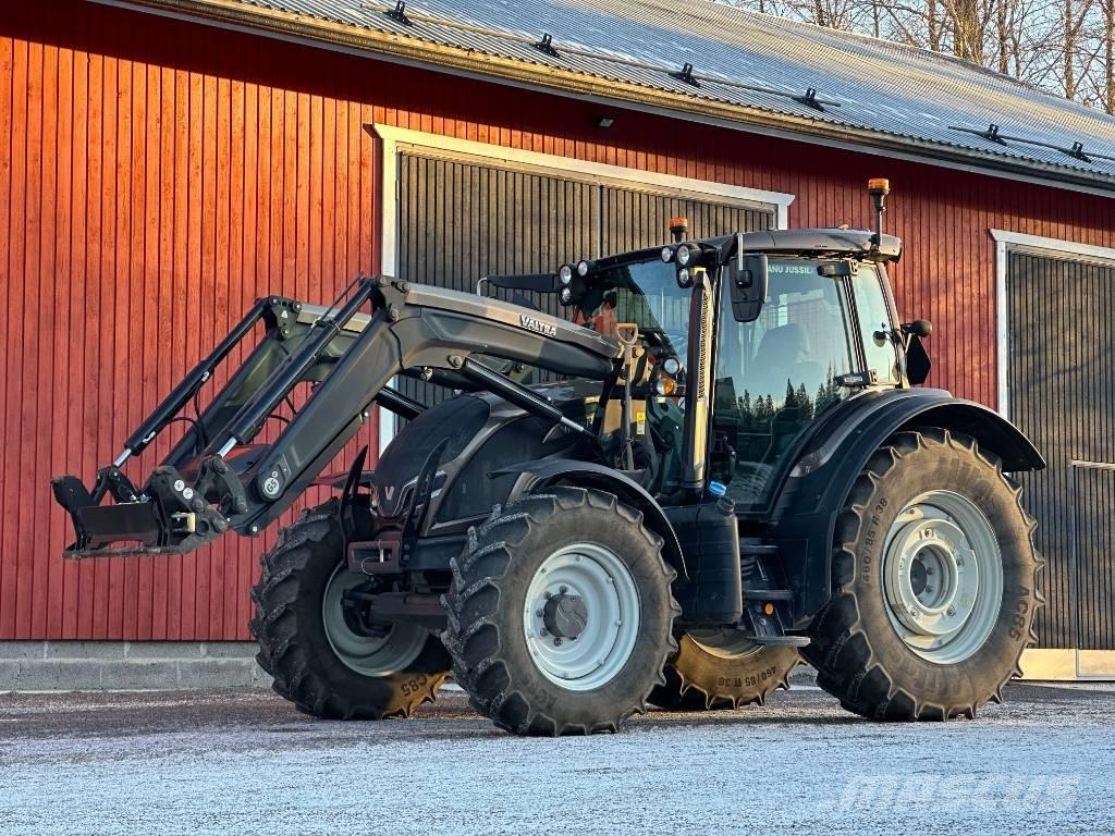 Valtra N 135 Active Tractores