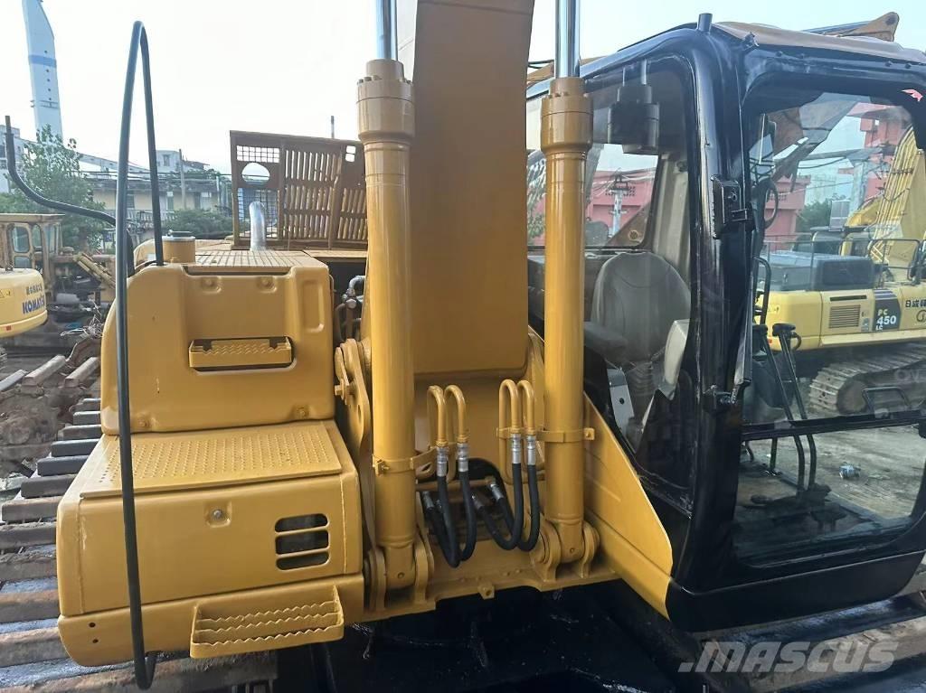 CAT 320 C Excavadoras anfibio
