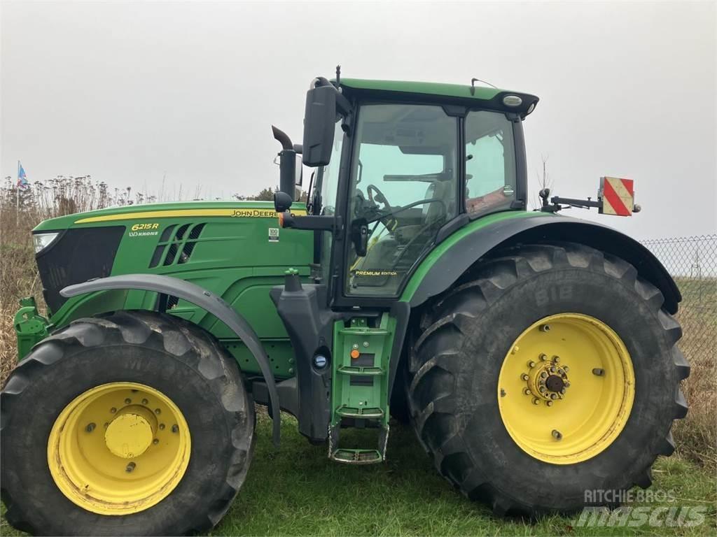 John Deere 6215R Tractores