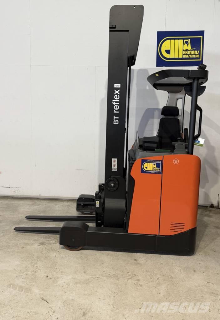 BT truck RRE 140HE Carretillas retráctiles