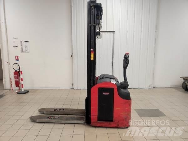 Manitou ES616 AC Apiladores eléctricos autopropulsados