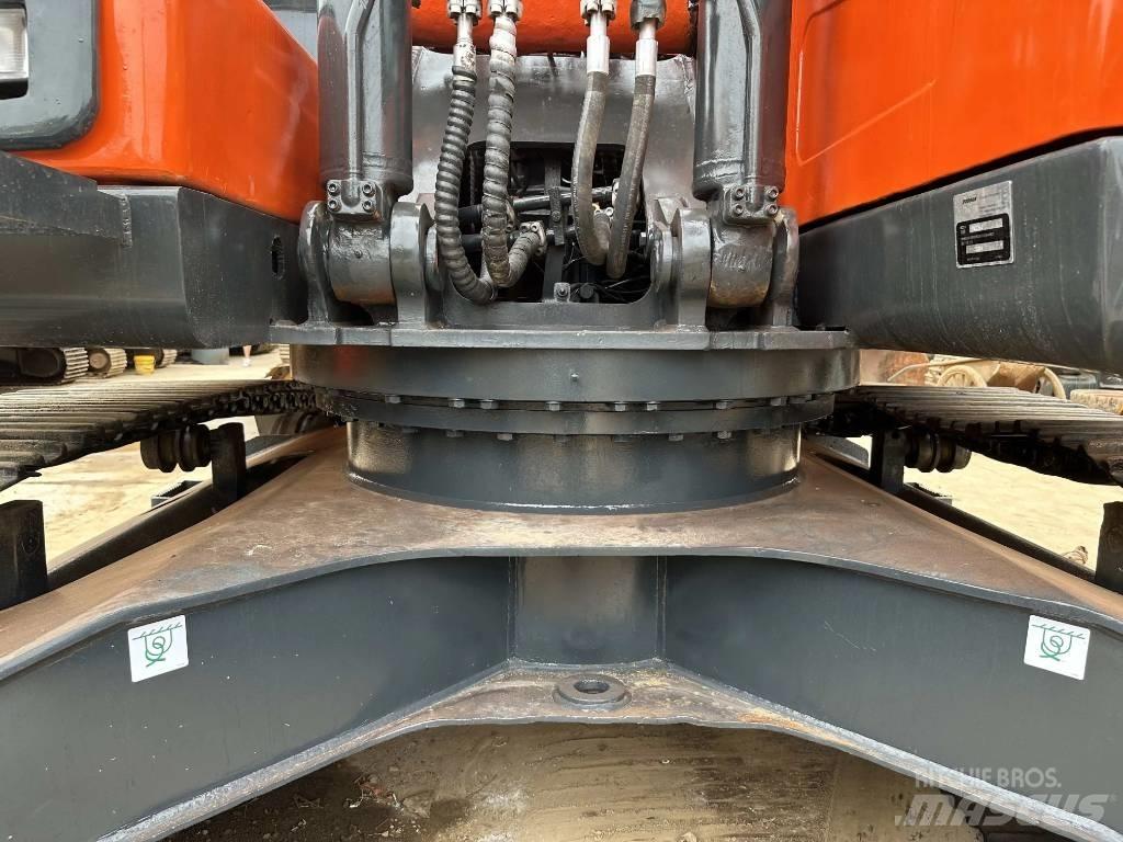 Doosan DX225LC-9C Excavadoras de cadenas