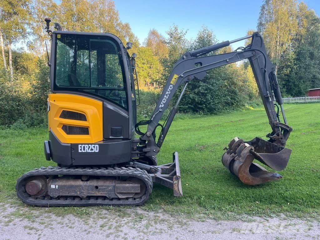 Volvo ECR 25 D Mini excavadoras < 7t