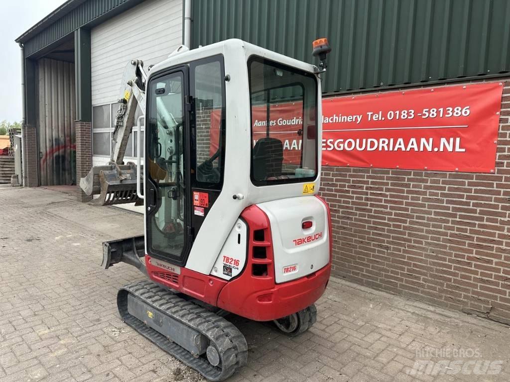 Takeuchi TB216 Mini excavadoras < 7t