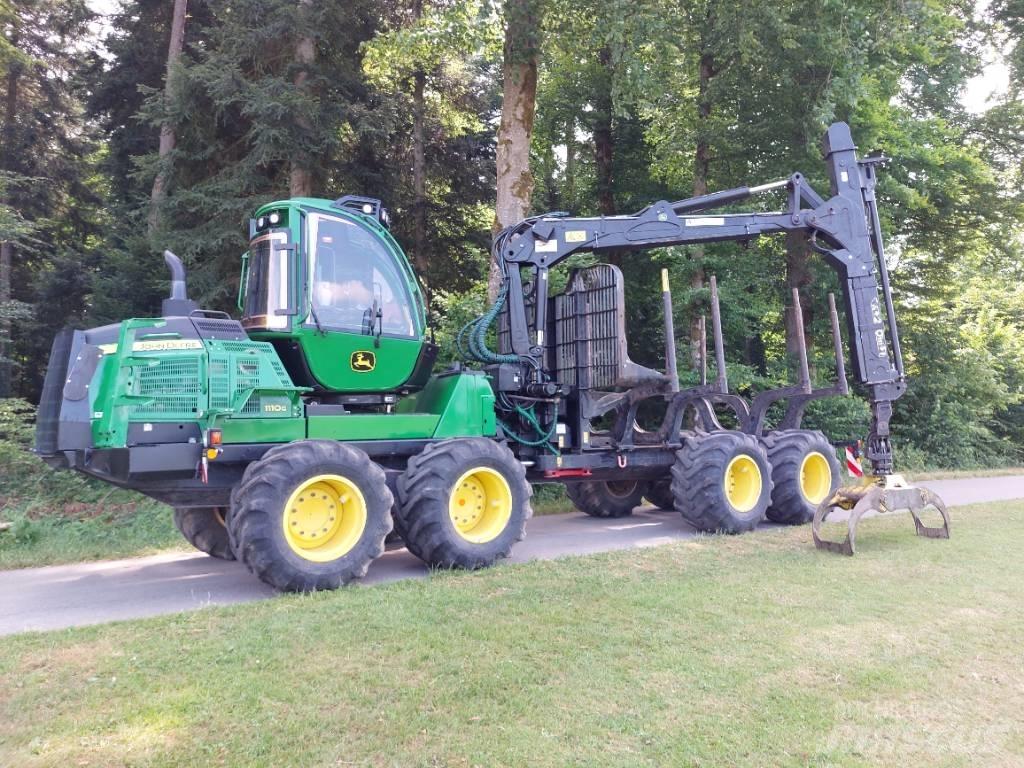 John Deere 1110G Autocargadoras
