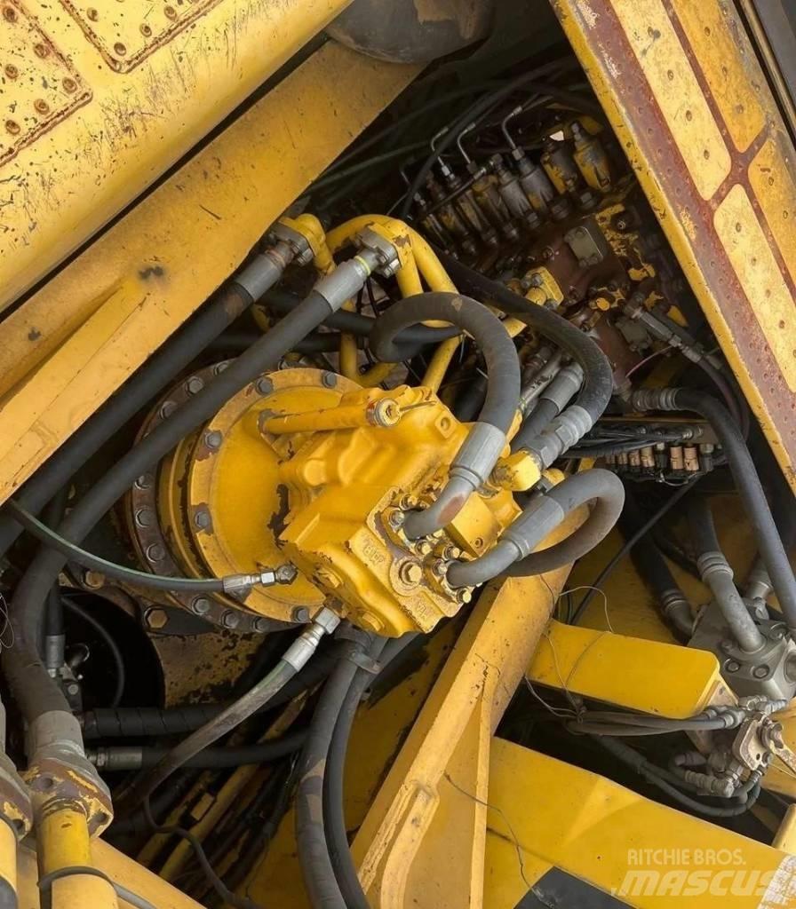 Komatsu PC 450 LC-8 Excavadoras de cadenas