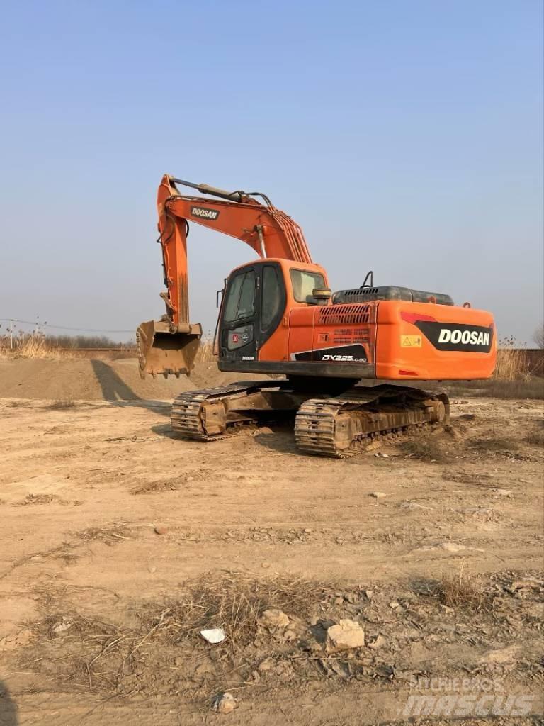 Doosan DX225LC-9C Excavadoras de cadenas