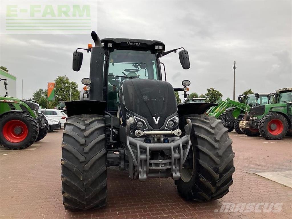 Valtra s 394 Tractores