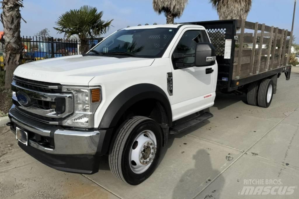 Ford F 550 XLT SD Camiones plataforma