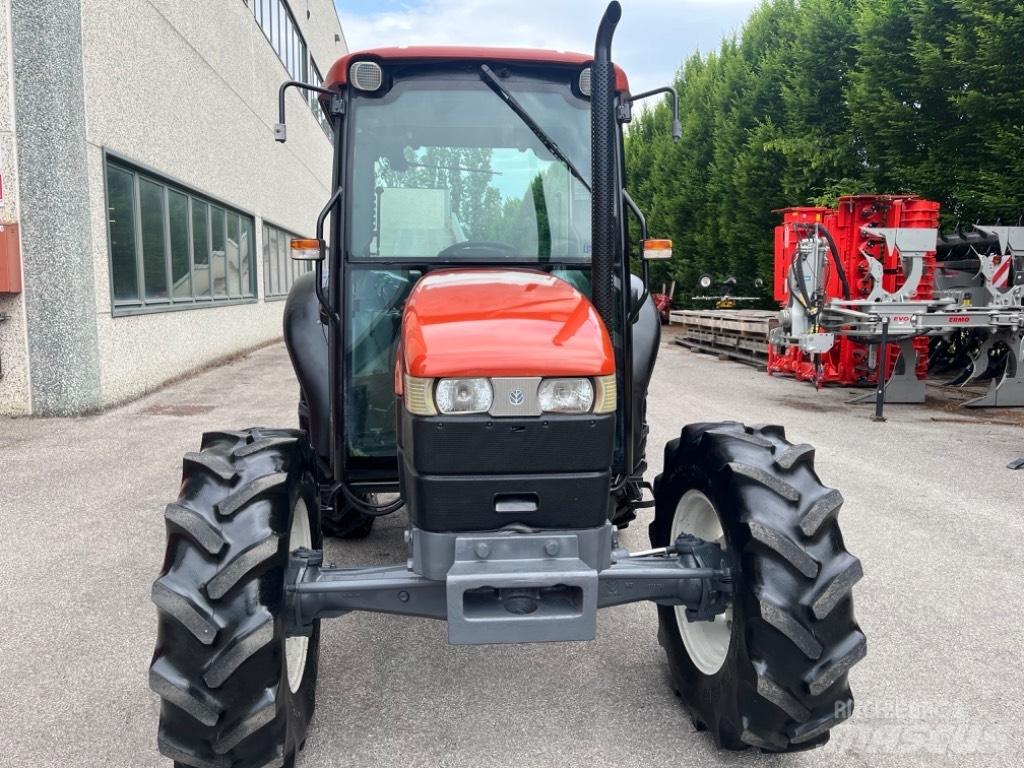 New Holland TN 55 D Tractores