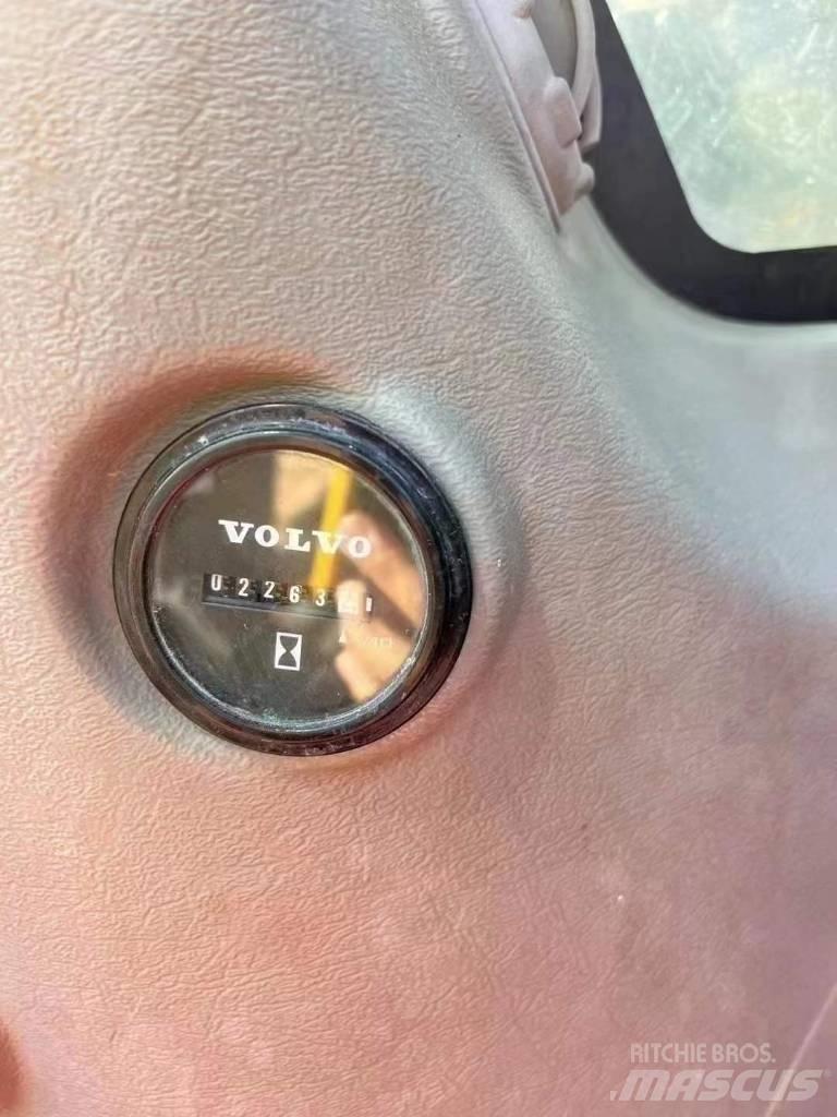 Volvo ED220 Excavadoras de cadenas