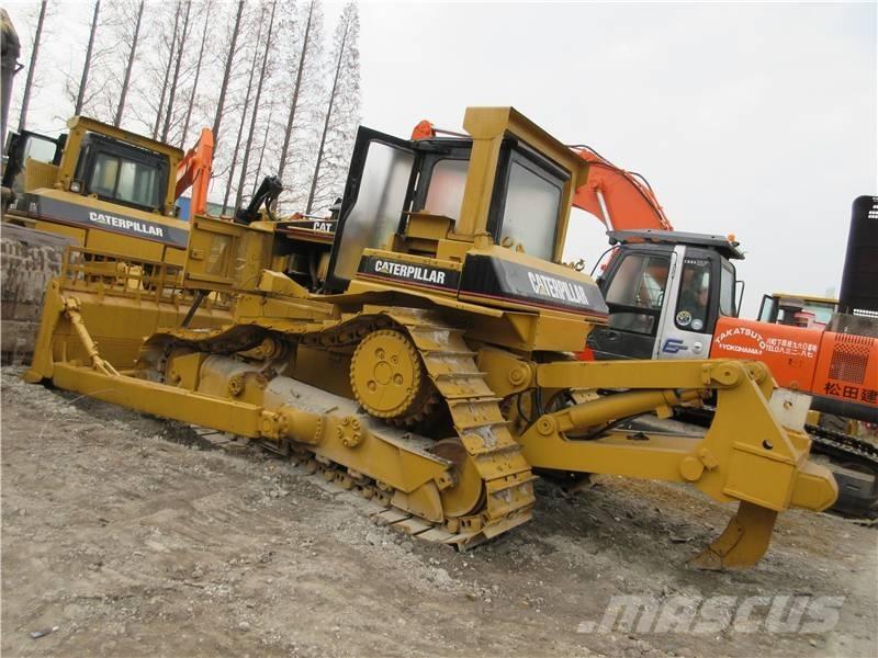 CAT D 7 R Buldozer sobre oruga