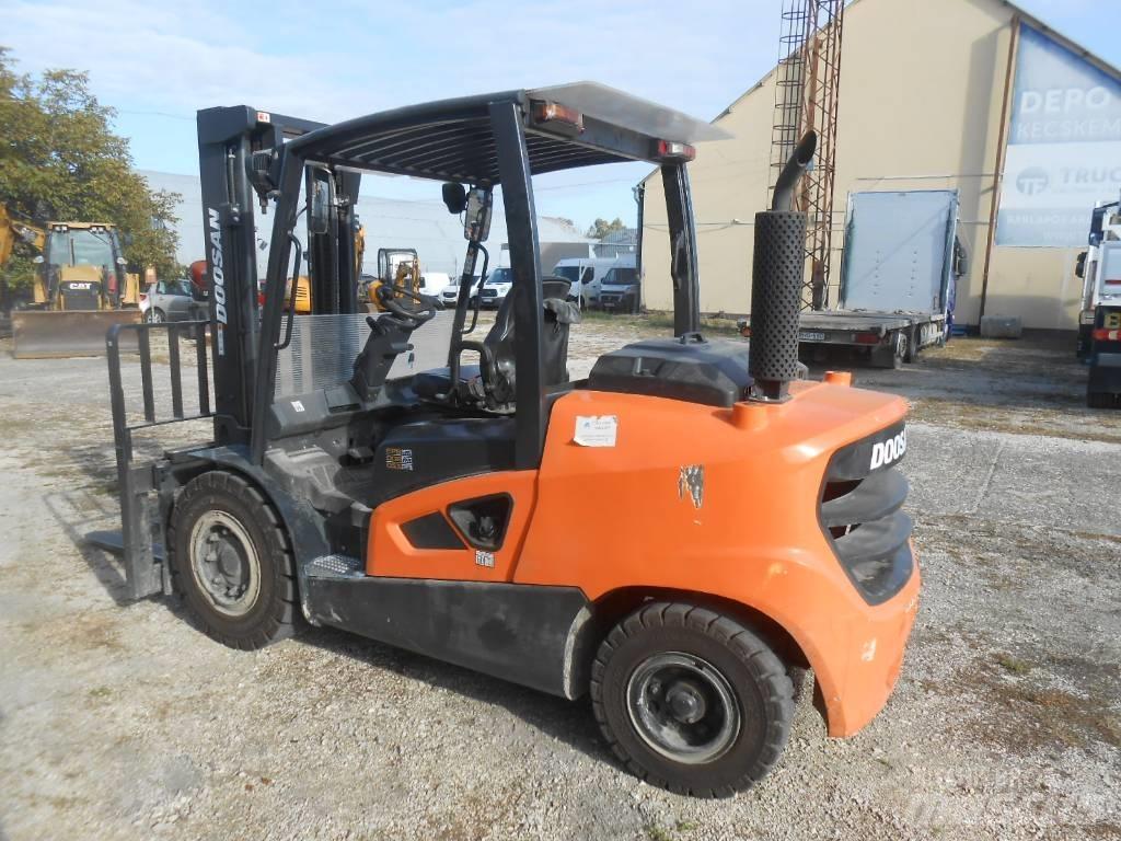 Doosan D50 SC-09 Carretillas diesel