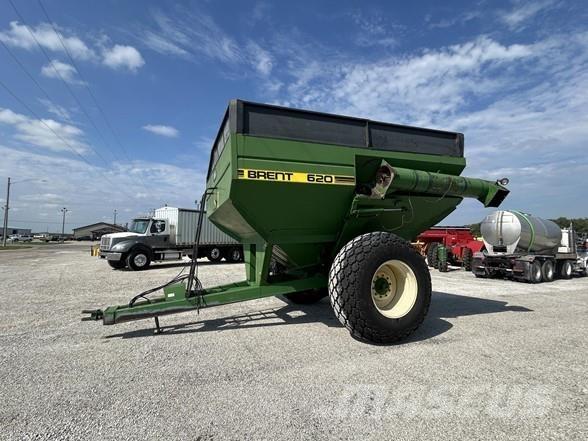 Brent 620 Remolque para grano