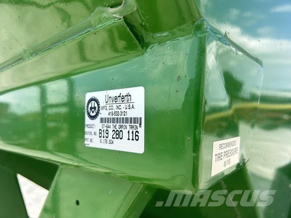 Brent 644 Remolque para grano