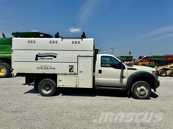 Ford F550 SD Construcción - Otros