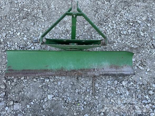 John Deere 60 Cuchillas