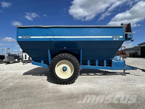 Kinze 1040 Remolque para grano