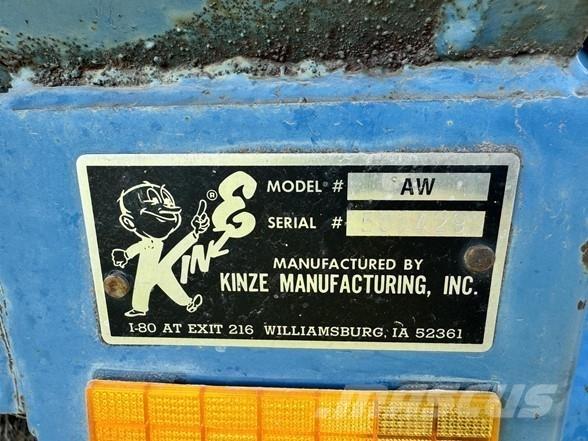 Kinze 840 Remolque para grano