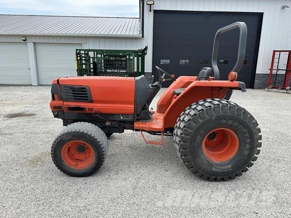 Kubota L4200 Tractores