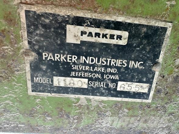 Parker 1180 Remolque para grano