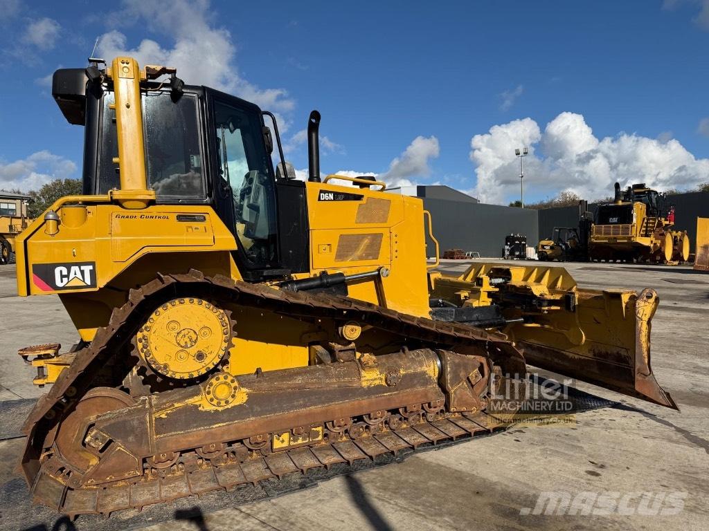 CAT D 6 N LGP Buldozer sobre oruga