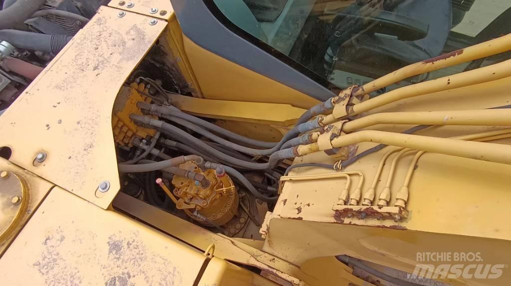 Komatsu PC 160 LC-7 Excavadoras de cadenas