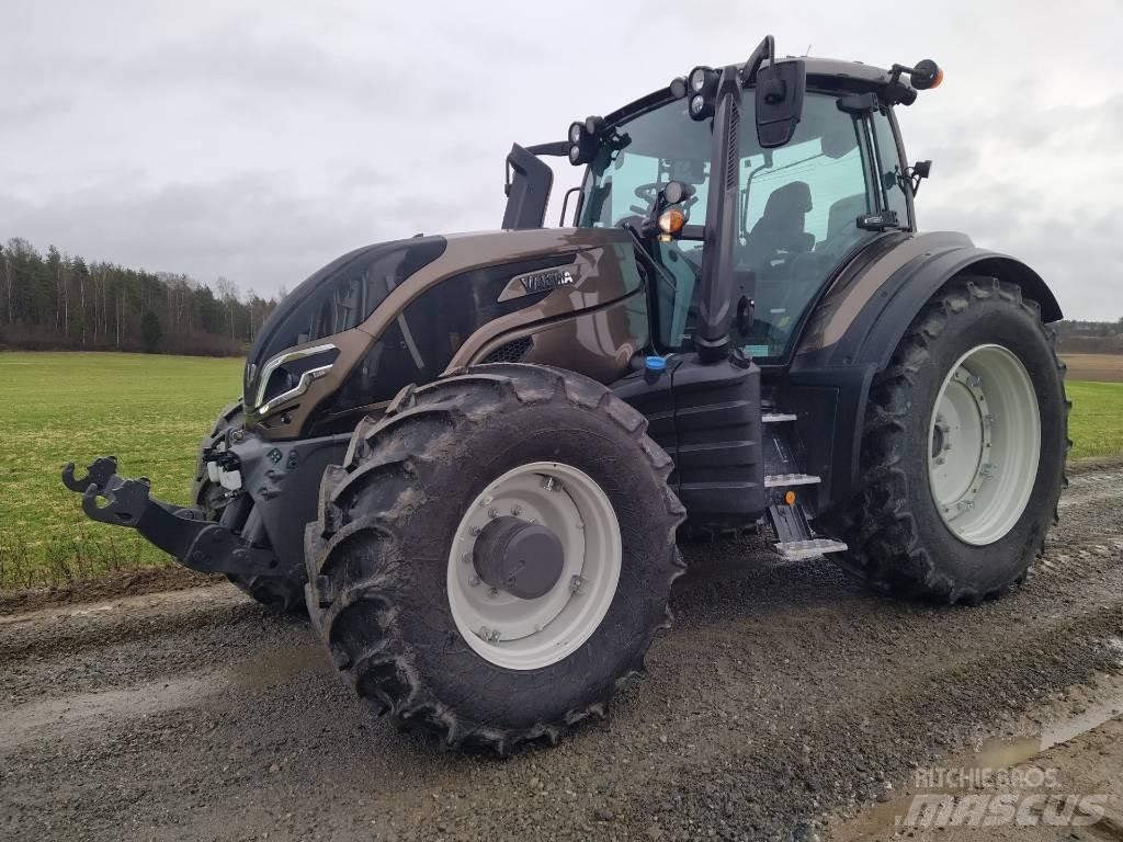 Valtra T 255 Versu Tractores