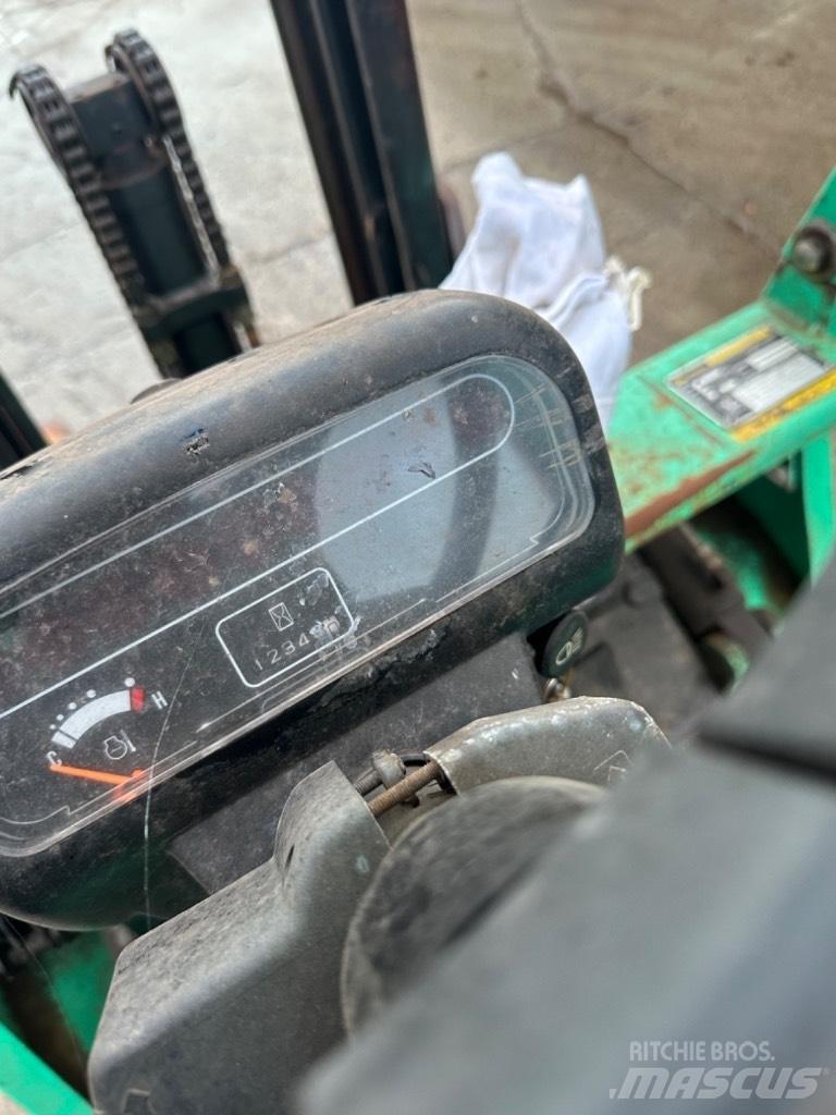 Mitsubishi FG 15 Carretillas LPG