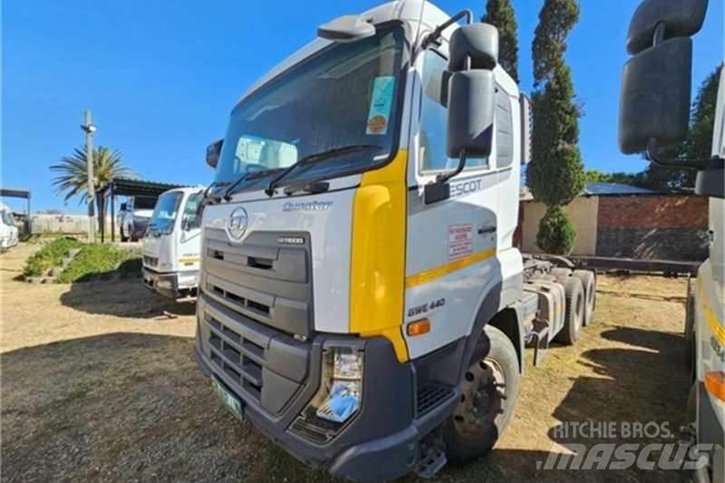 UD TRUCKS QUESTER Otros camiones