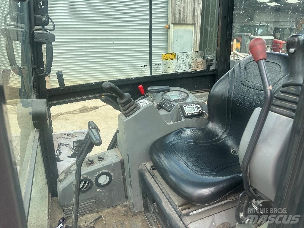 Bobcat E Mini excavadoras < 7t