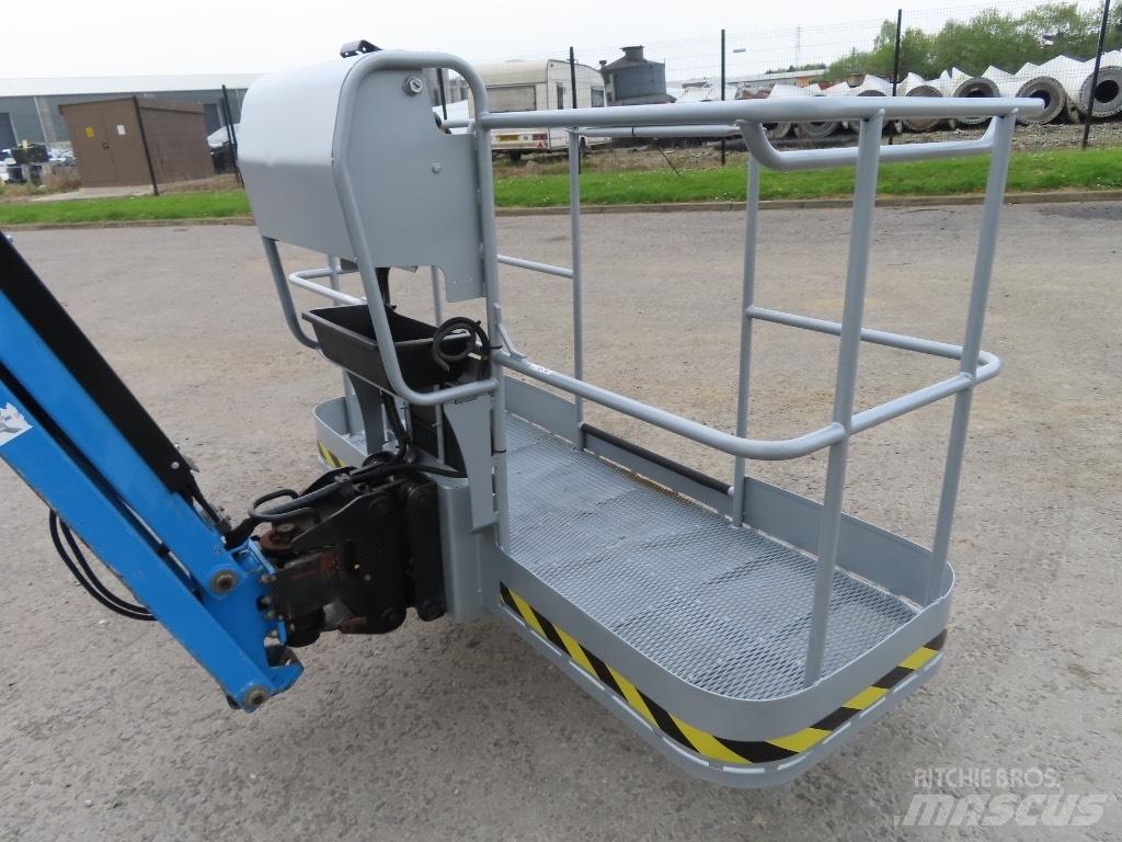 Manitou 180 ATJ Plataforma de trabajo articulada