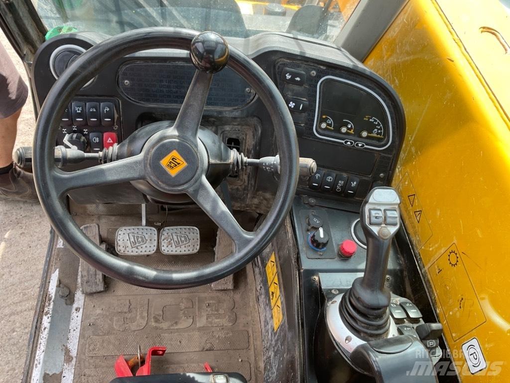 JCB 525-60 AGRI PLUS Manipuladores telescópicos agrícolas
