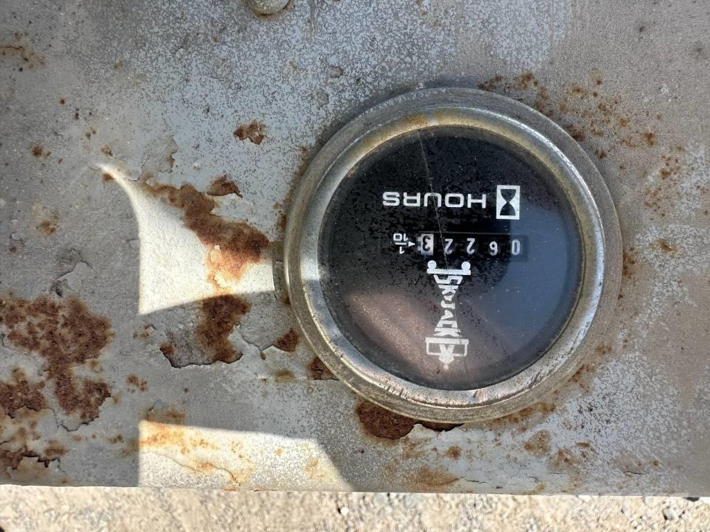 SkyJack SJ 3220 Plataformas tijera