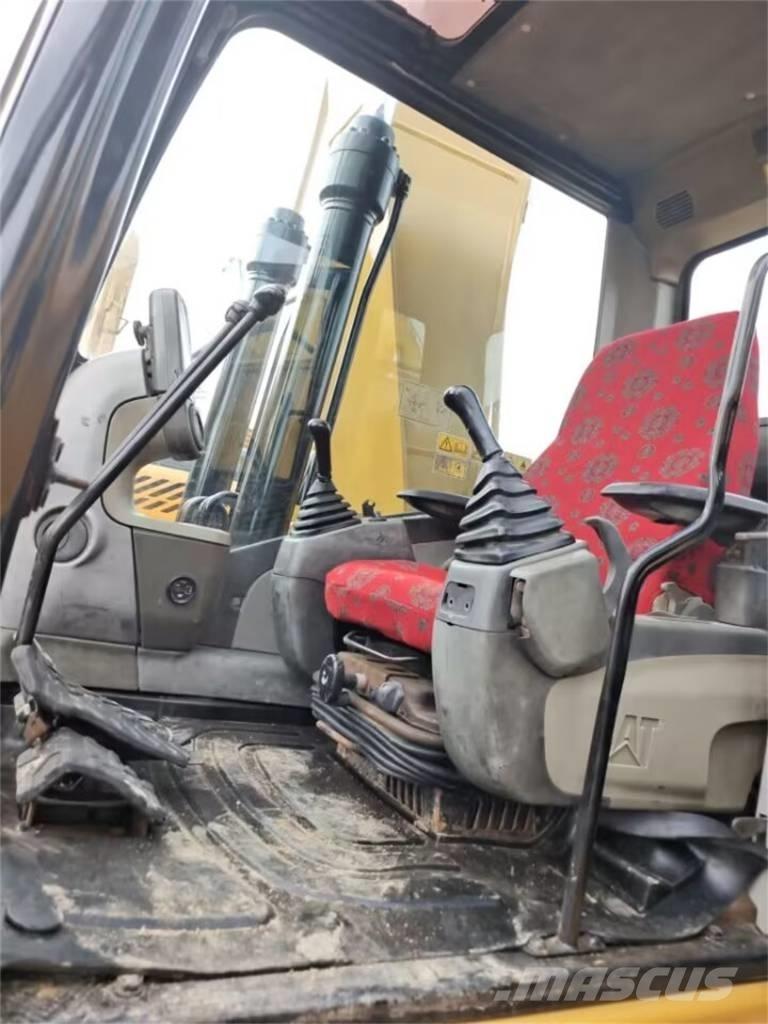 CAT 323 D Excavadoras de cadenas
