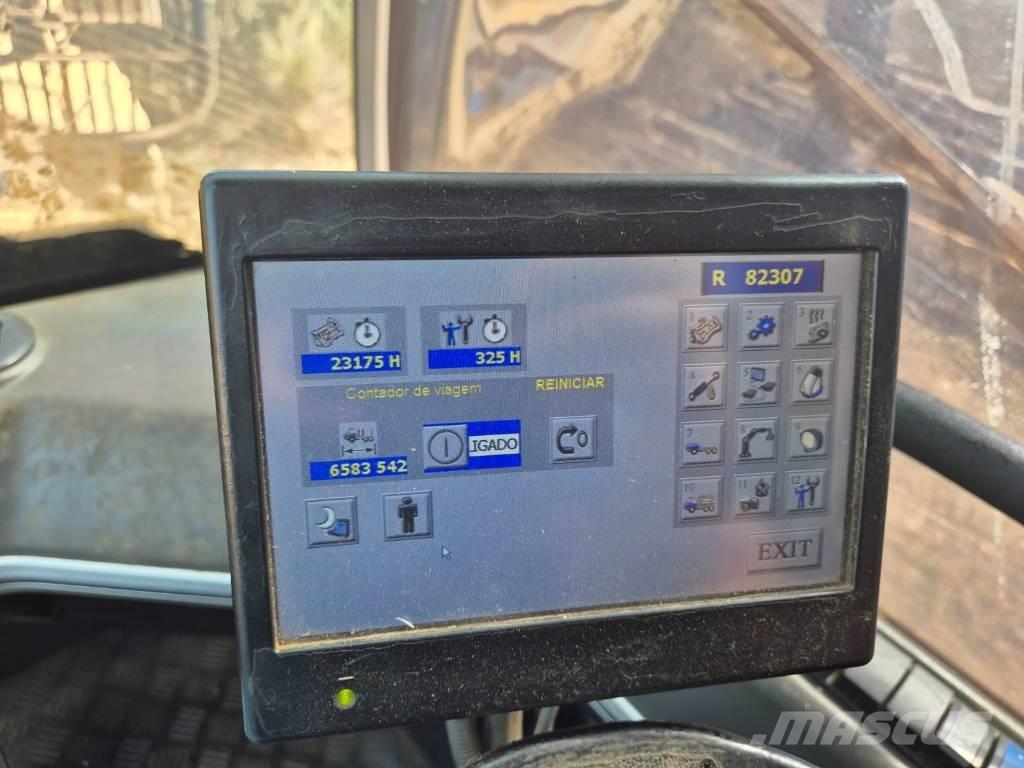 Rottne F13 Autocargadoras