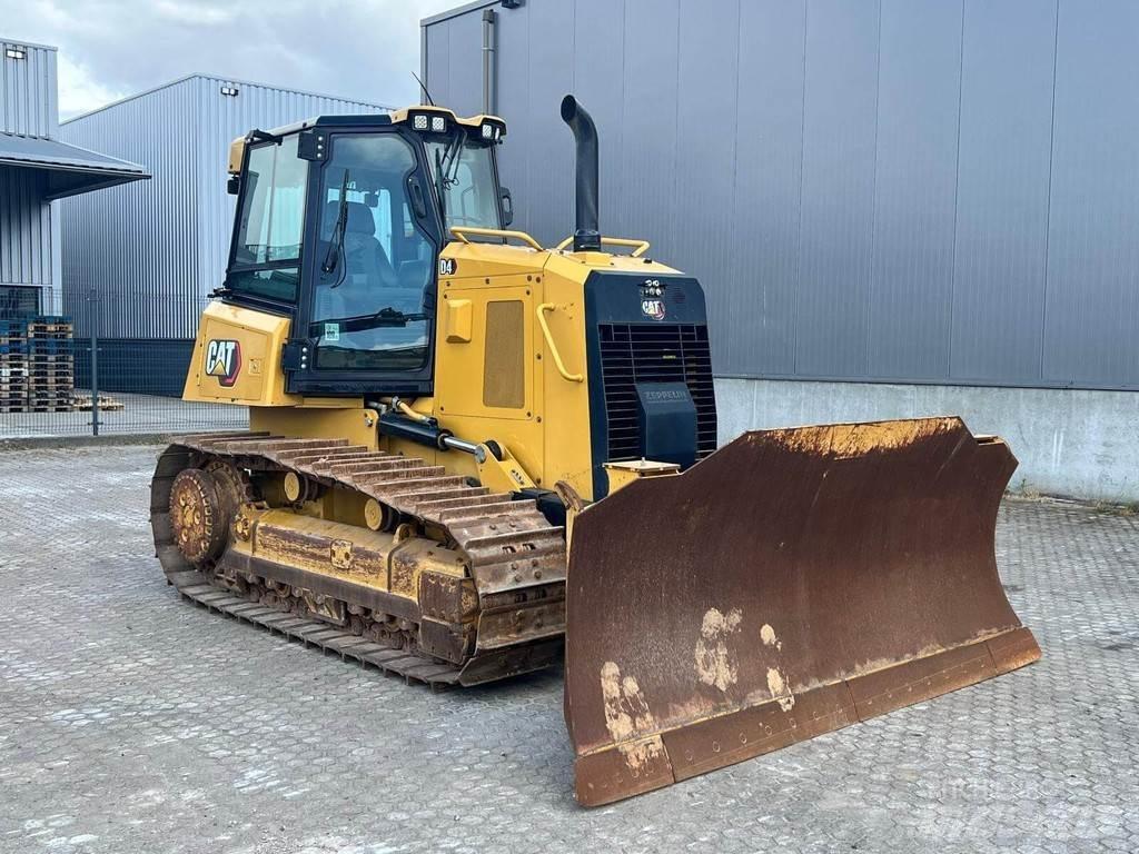 CAT D4-15VP Buldozer sobre oruga