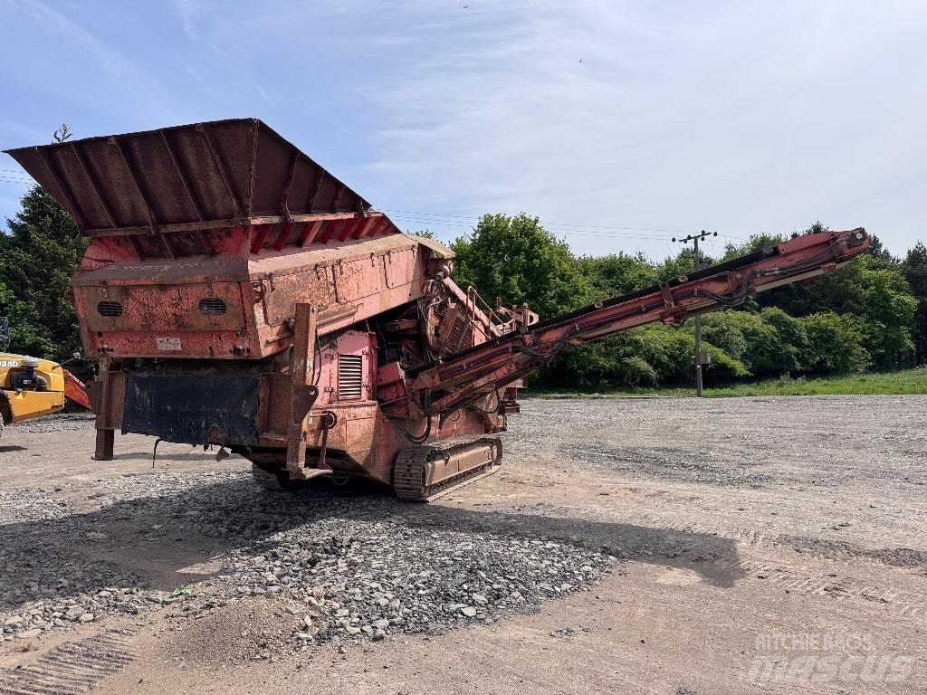 Terex Finlay 883 Machacadoras