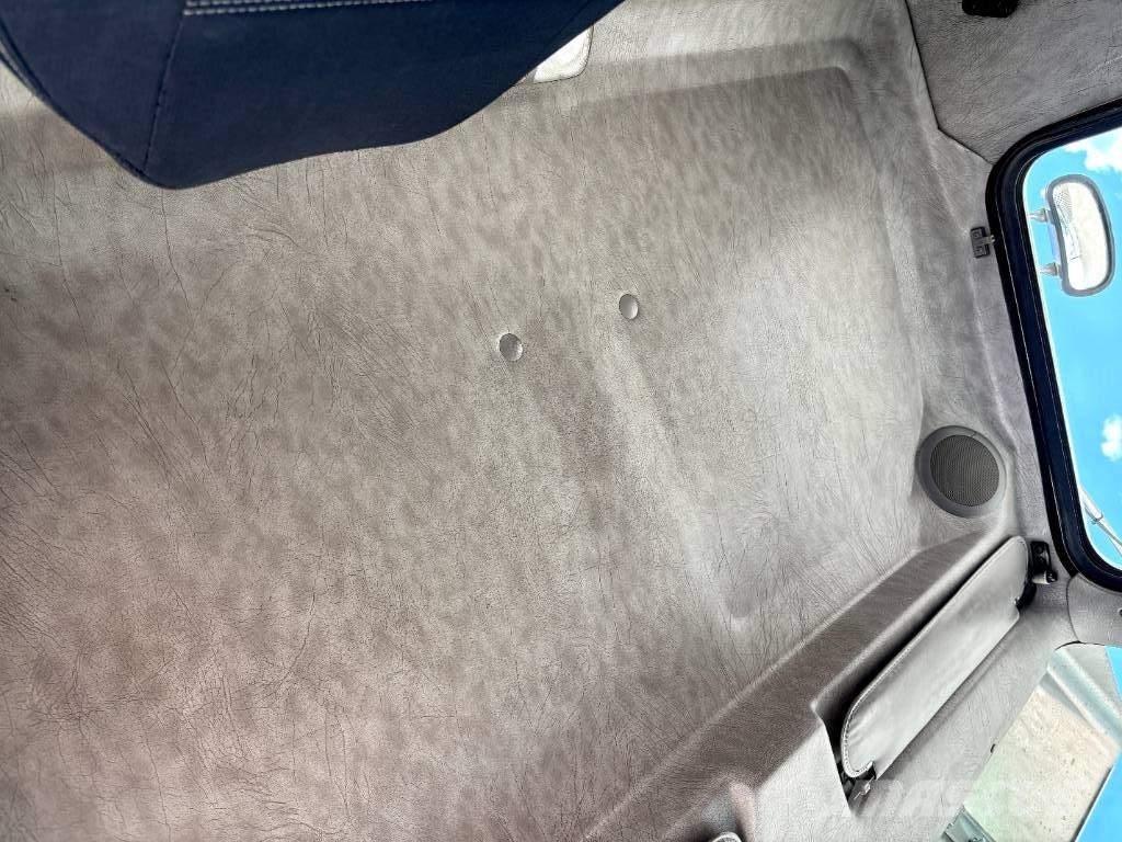 Kenworth T 300 Cabezas tractoras