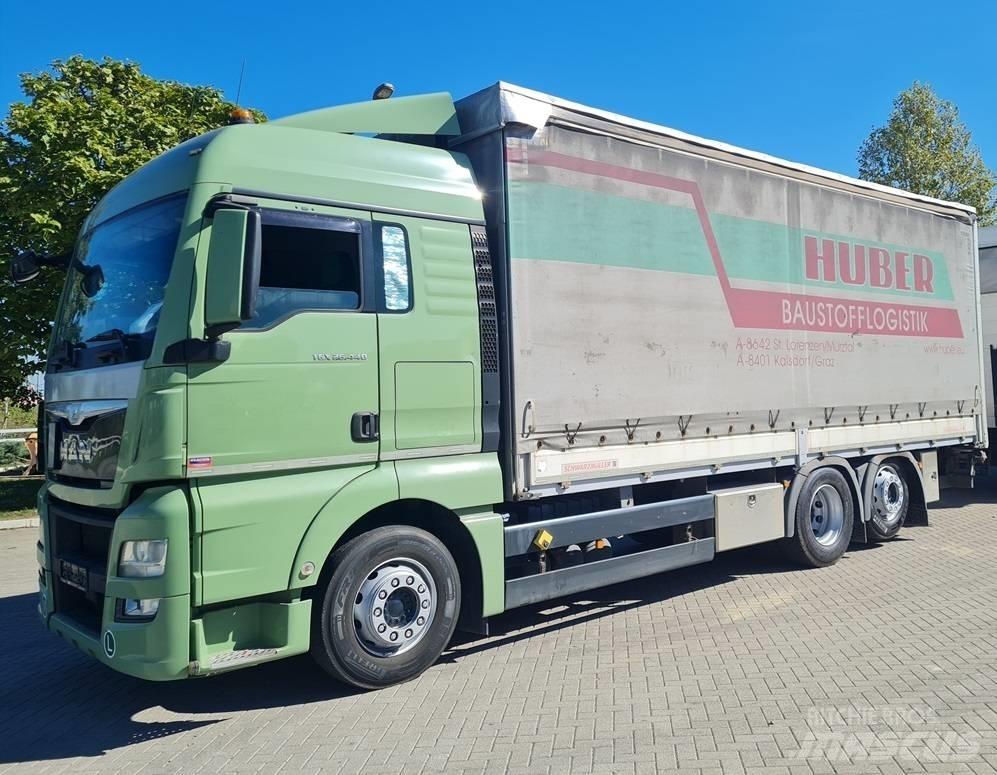 MAN 26.440 / 7.4m / LIFT Camión con caja abierta