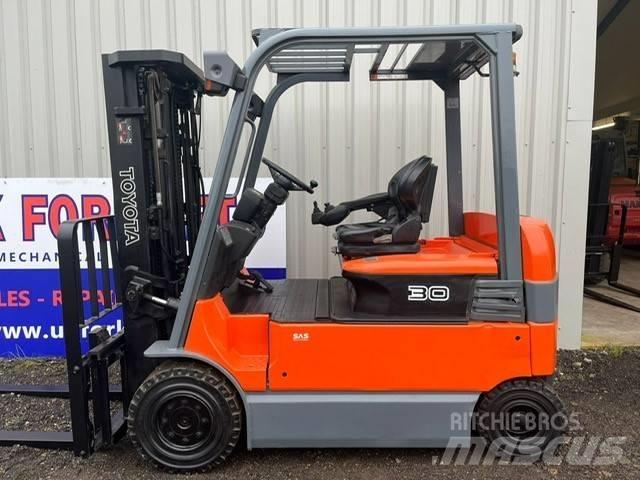 Toyota 7 FBM 30 Carretillas de horquilla eléctrica
