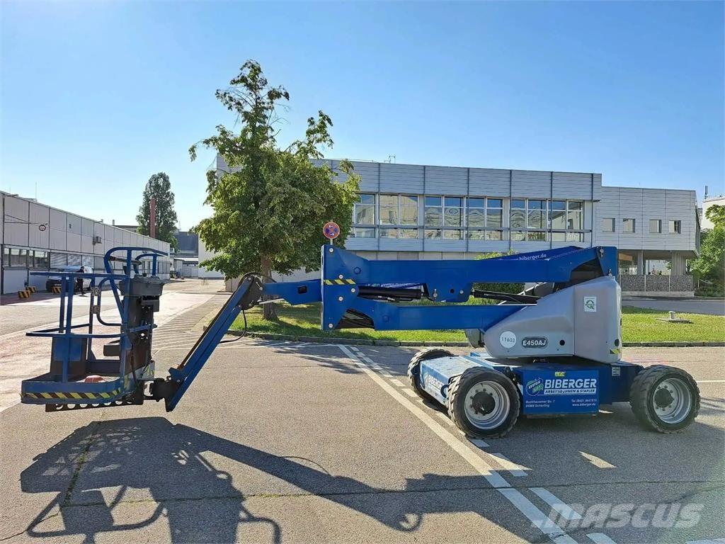 JLG E450AJ Plataforma de trabajo articulada