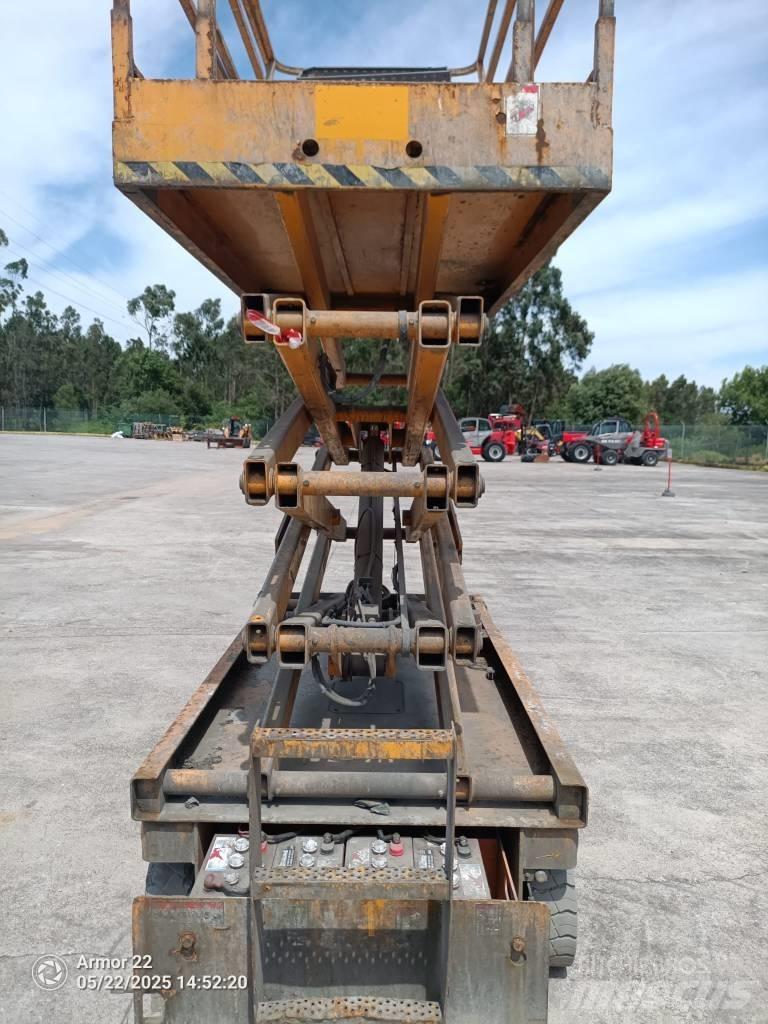 Haulotte Compact 10 Plataformas tijera