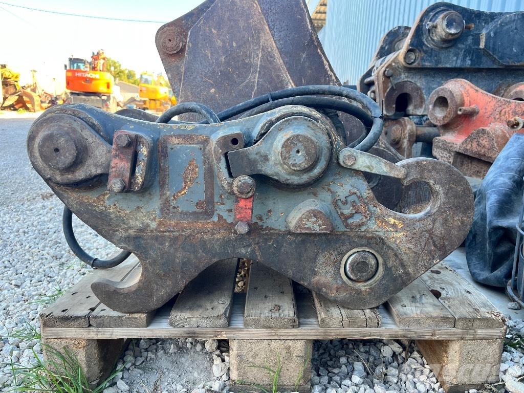 Liebherr SW33 Enganches rápidos