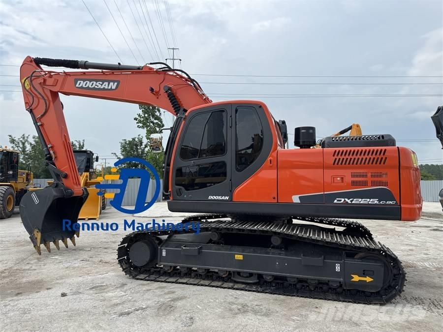 Doosan DX 225 LC-9C Excavadoras de cadenas