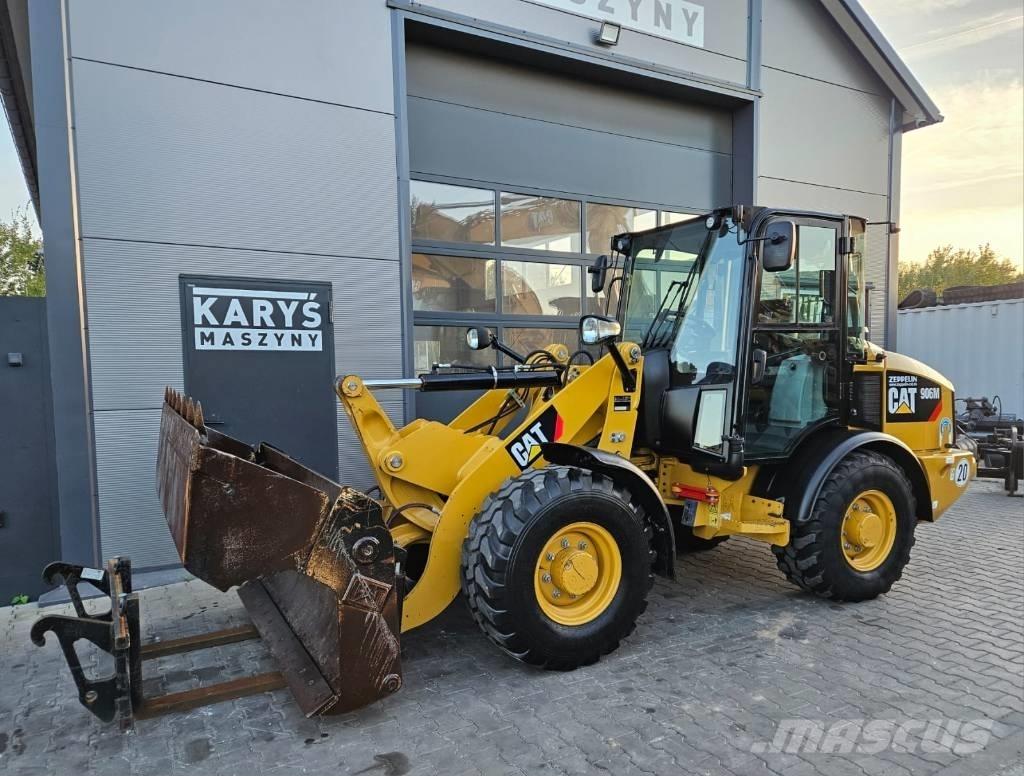 CAT 906 Cargadoras sobre ruedas
