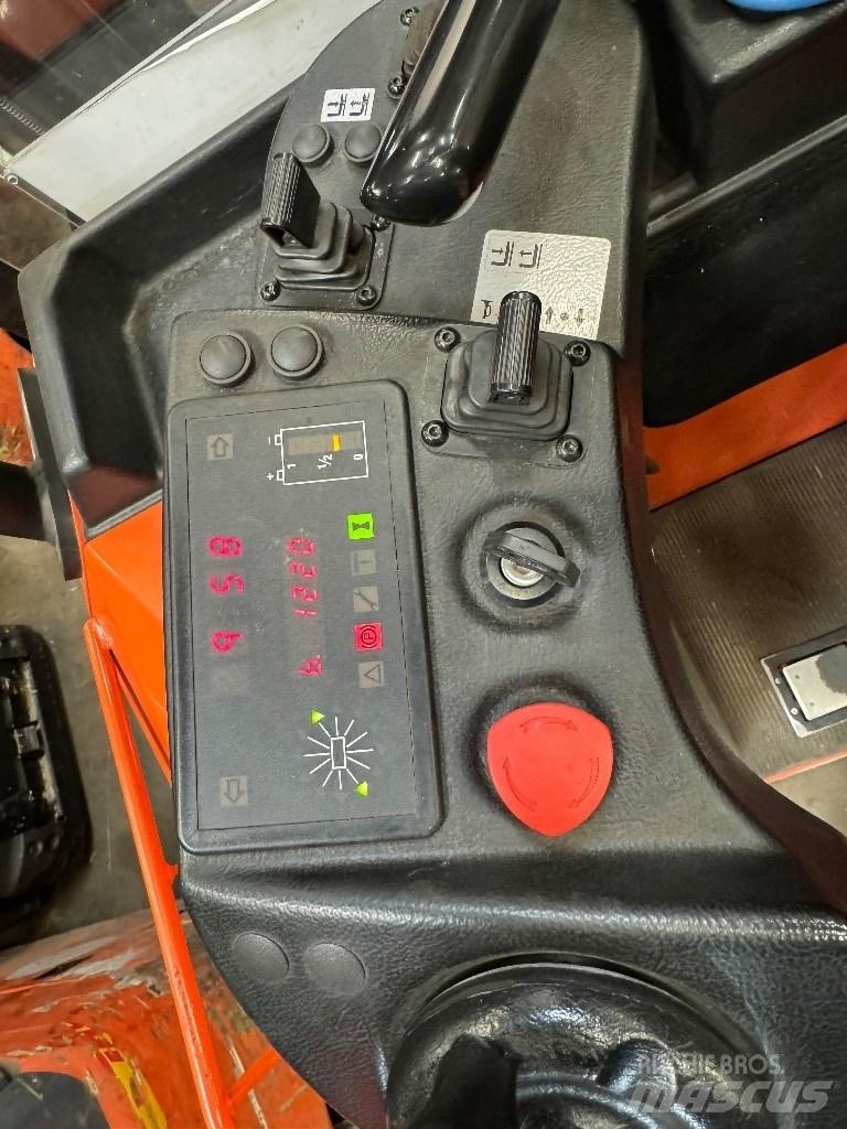 Toyota SSE135L Apiladores eléctricos autopropulsados