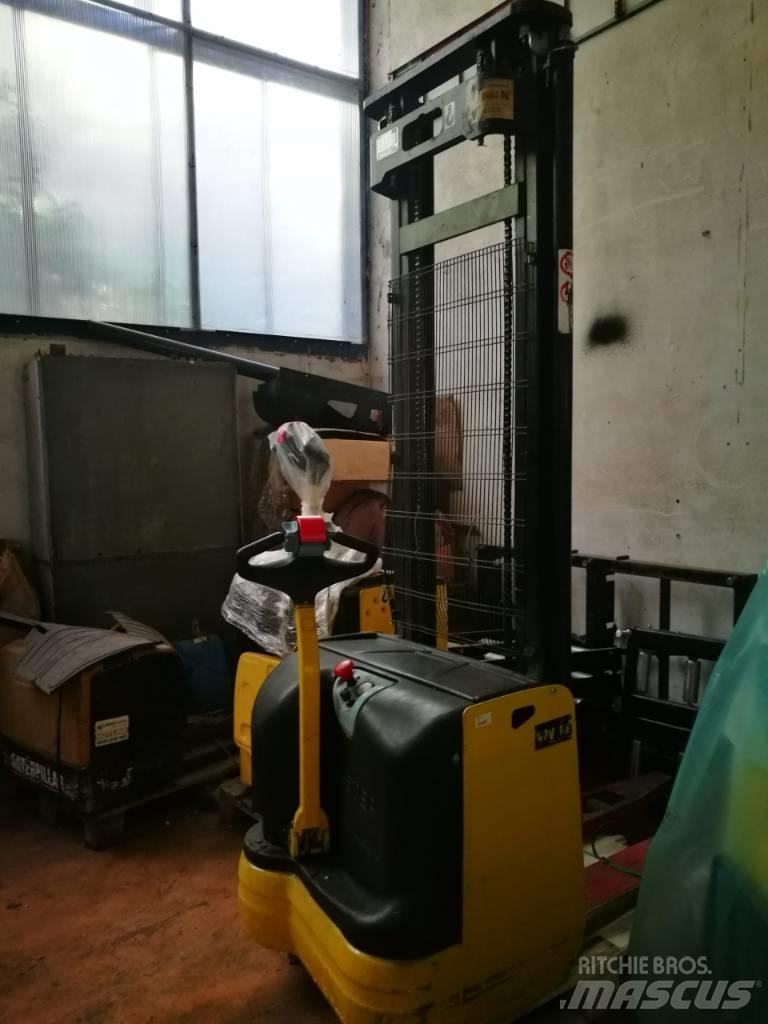Hyster S 1.2 Carretillas de horquilla eléctrica